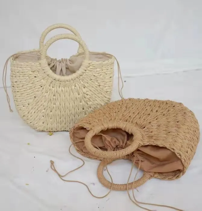 

2021 Handmade Small Round Natural Rattan Bags Bali Women Purse Summer Beach Basket Handbags Straw Clutch Bag Wholesale, Natural color