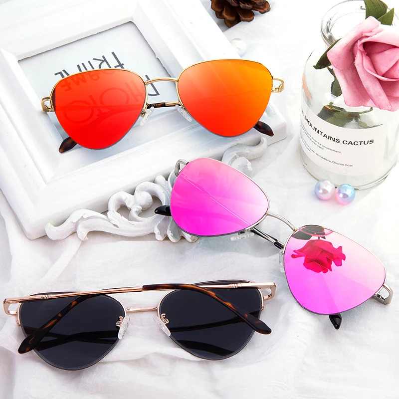 

2020 Trendy Design Elegant UV Triangle Shape Mirrored Lens Metal Semi-Rimless Sunglasses Eyewear