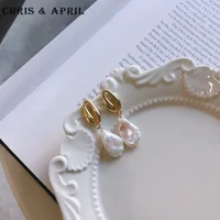 

Simple 18K gold plated pearl Shell earrings
