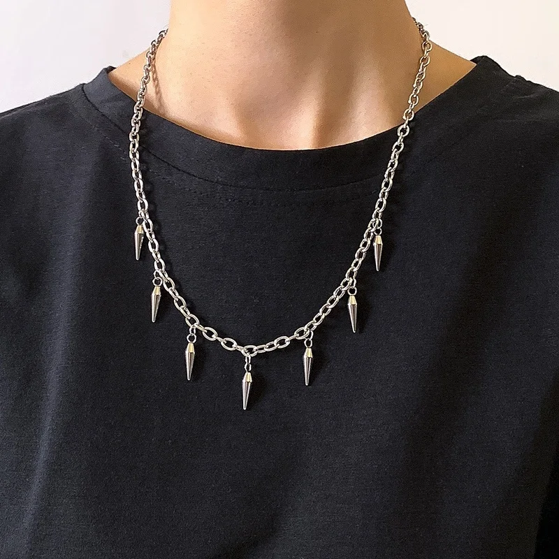 

Hip Hop Jewelry Fashion High Quality Iced Out Stainless Steel Simple Rivet Nail Charm Choker Necklace