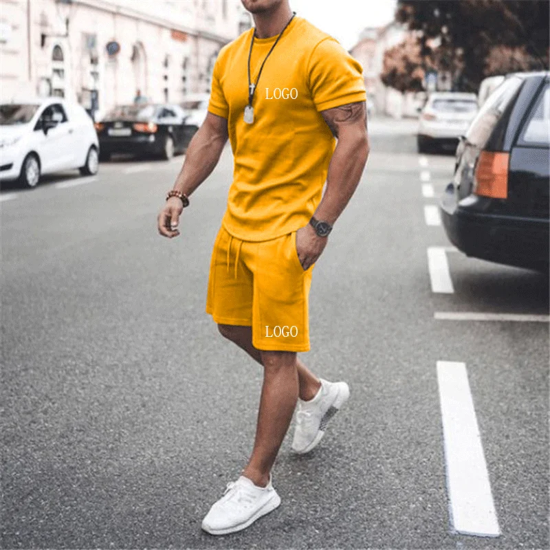 

2021 Amazon hot selling clothing manufactuers custom logo  tracksuits men sport shorts set solid loose men sweat suit, Customized color