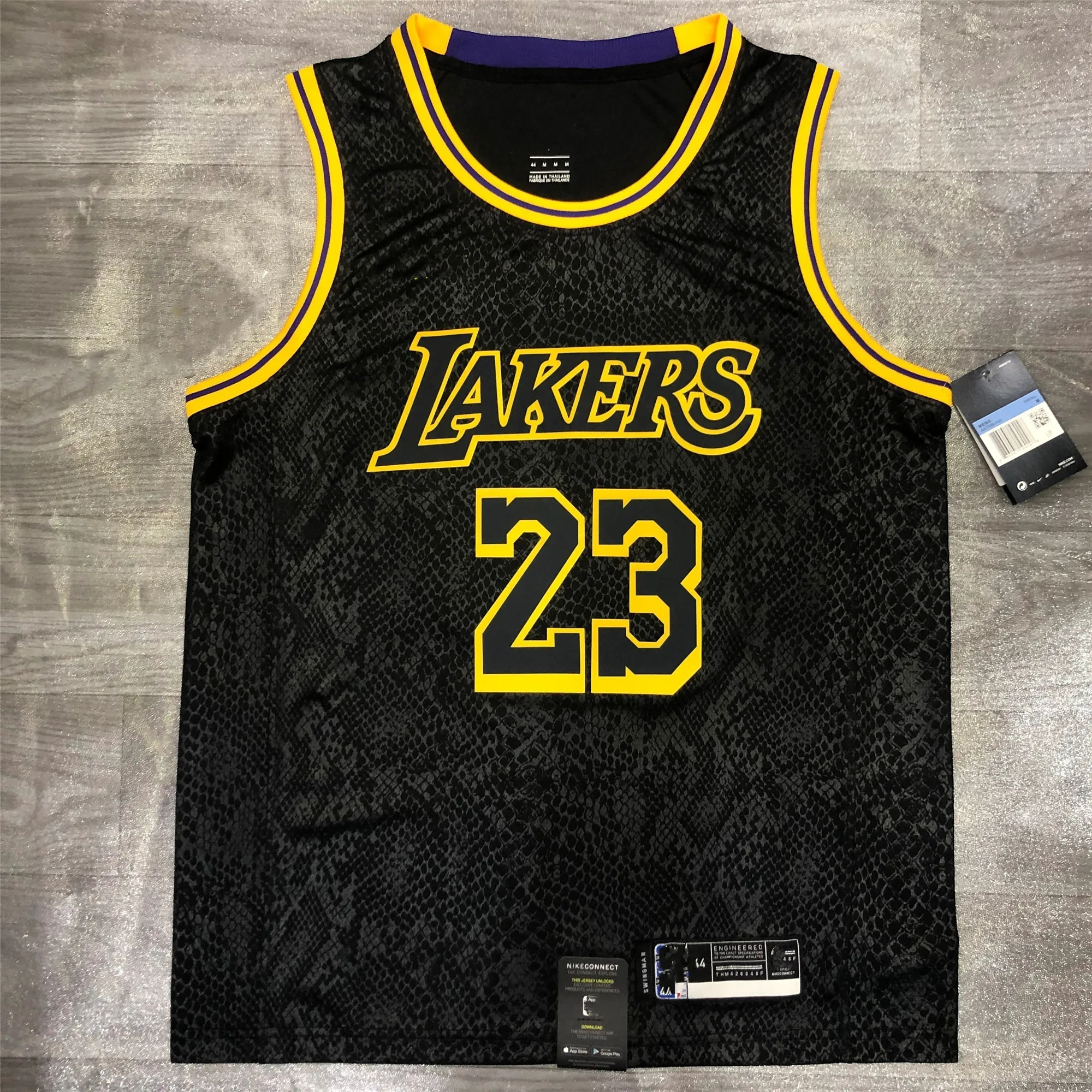 

2021 Best Quality NB A Laker s Basketball Jersey Retro Bryant# 24 Davis#3 James#23 Sports Wear uniform Custom Name and Number, As picture