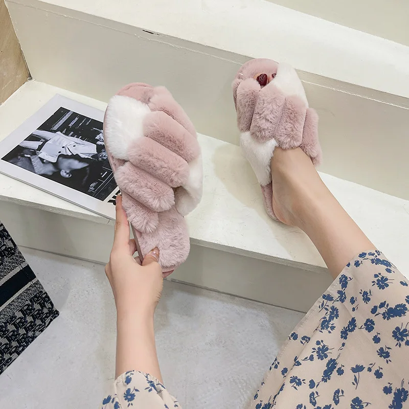 

2021 Winter Sandals Girls New Fashion Design Faux Fur Indoor Slides Autumn Fur Shoes Platform Fur Slippers