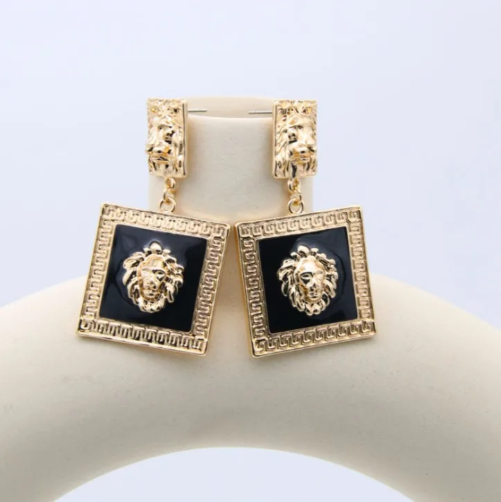 

Fashion exaggerated texture lion head earrings hip hop earrings nightclub trend enamel animal earrings wholesale