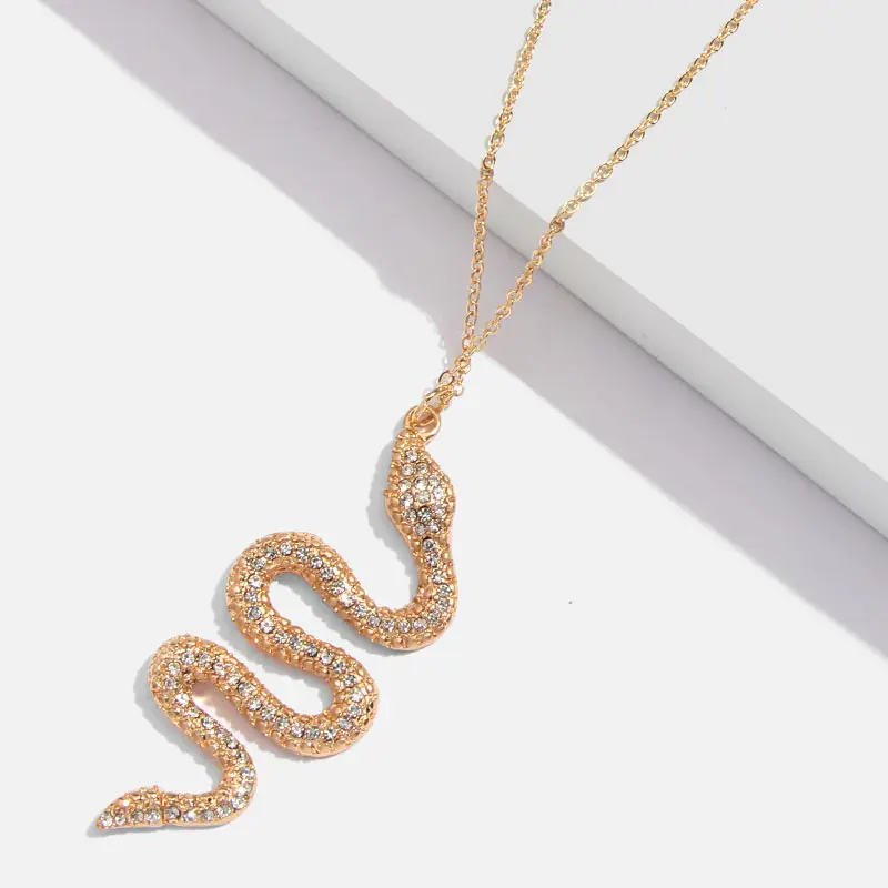 

Simple Hip Hop Birthday Gift Jewelry Gold Color Metal Chain Clavicle Necklace For Women Crystal Animal Snake Pendant Necklace