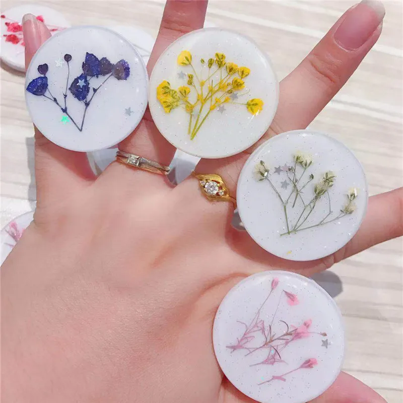 universal phone holder expanding mobile socket real dried flower phone stand art craft gift OEM for phone grip