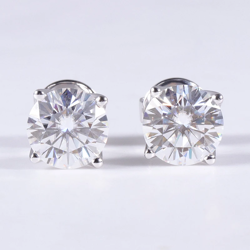 

Stylish 18k white gold stud earrings with 2carats DEF round cut moissanite diamond 2pcs