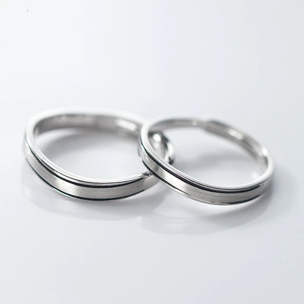

Custom Adjustable Rings Silver 925 Korean Style Couple Black Line Women 925 Sterling Silver Ring