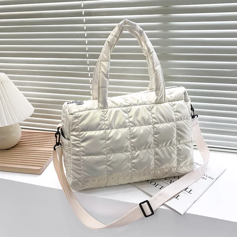 

Large Capacity Fashion Puffer Grid Soft PU Woman puffer tote bag handbags 2021 medium women handbag shenzhen, Silver