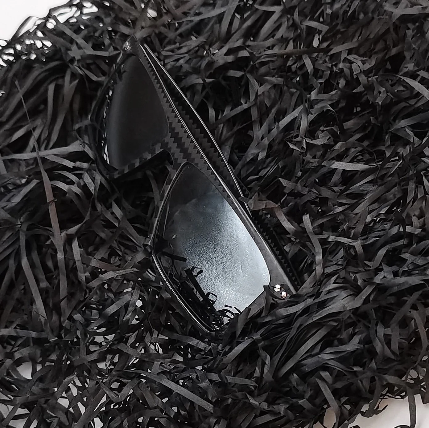 

Polarized carbon fiber sunglasses high quality outdoor sunglasses