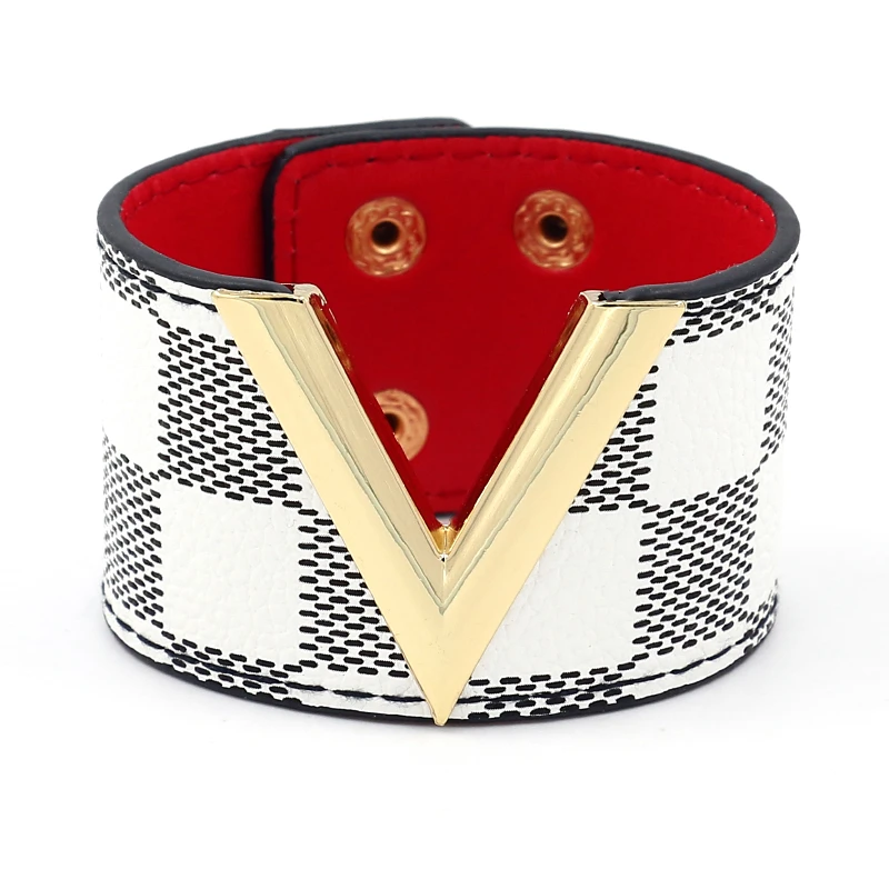 

2021 Fashion Jewelry Plaid V Word Width PU Leather Bangle Bracelet Women Watch Wrap Wrist Snap Bracelet, Brown,gray