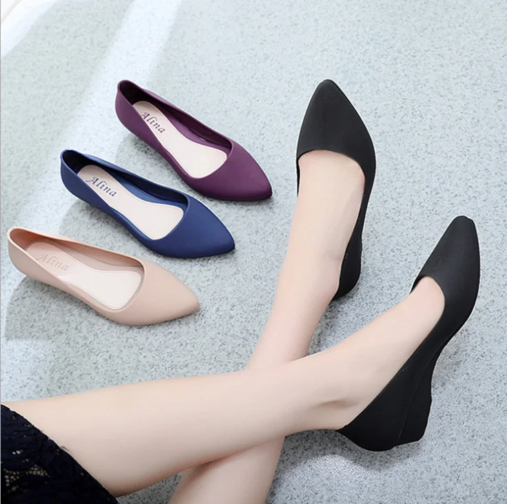 

factory wholesale Flats Women's wedge heel and soft sole occupation Casual walk lady shoes, Black