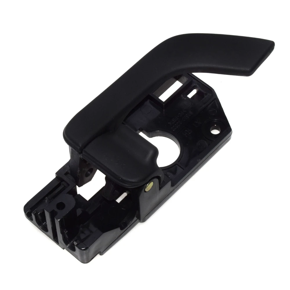 

Free Shipping!NEW RIGHT INSIDE BLACK DOOR HANDLE FOR 2003-2008 HYUNDAI TIBURON 826202C000LK