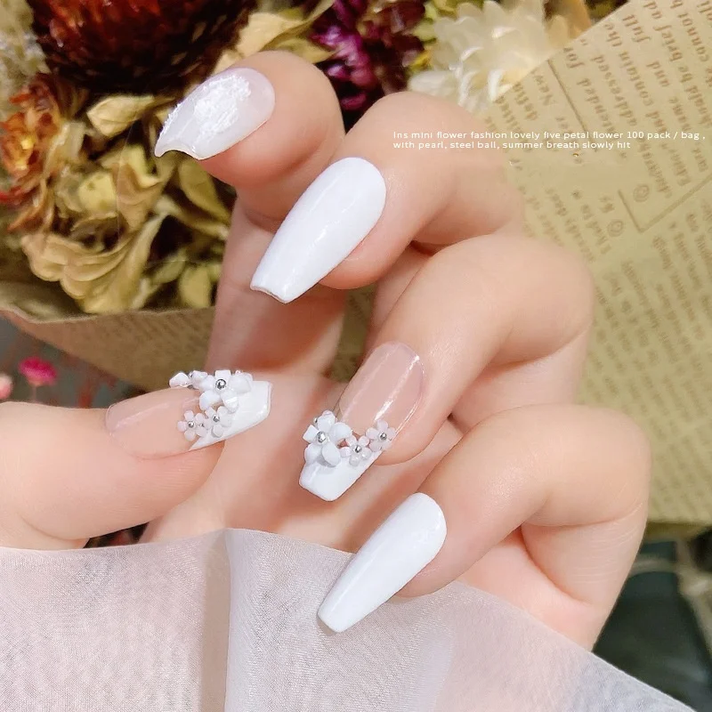 

Best Seller White 3D Resin Mini Five Petal Flower Fashionable Nail Art Decoration