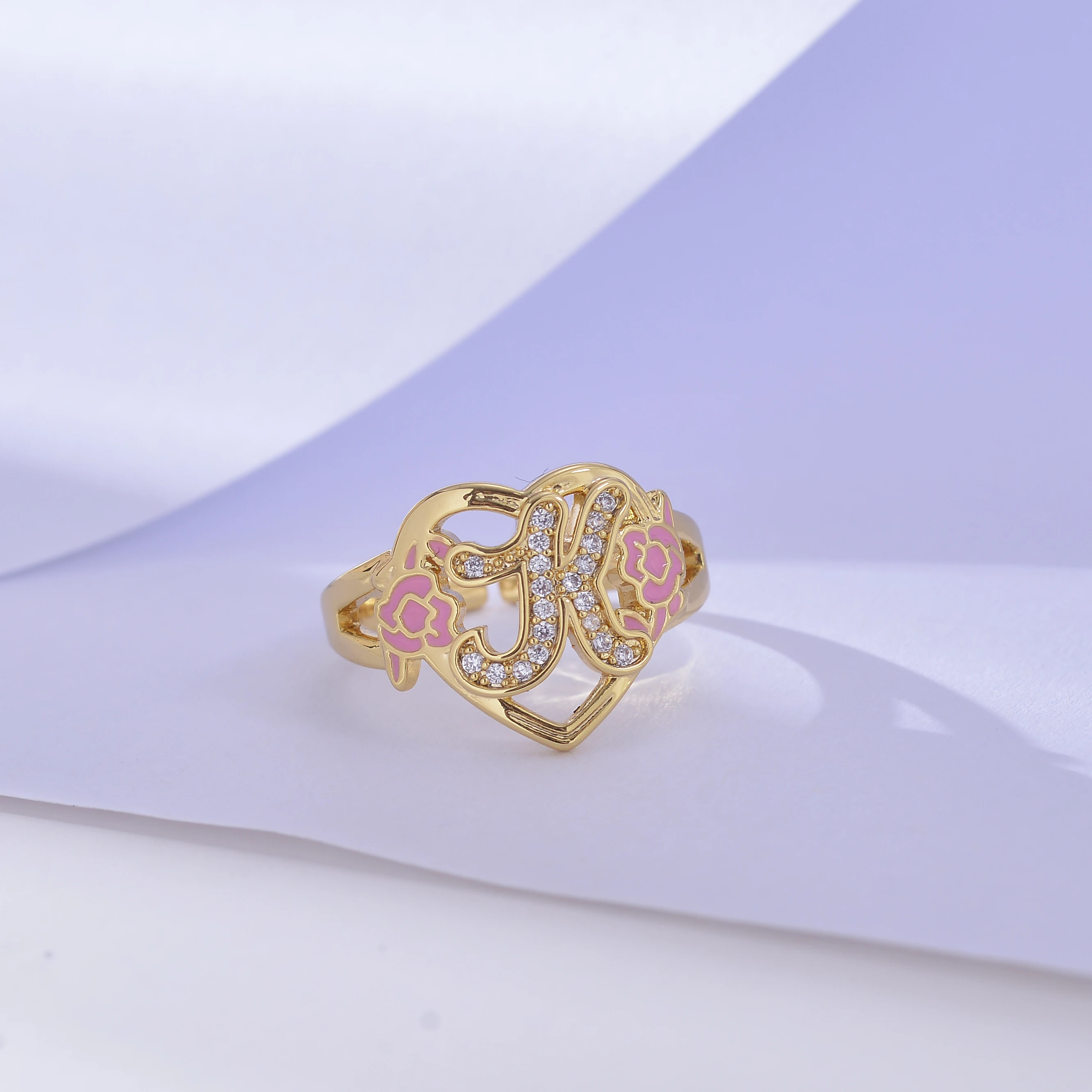 

DUOYING Drop Shipping Zircon Ring Letter Initial Rings Enamel pink Gold Initial Heart Ring, Gold ring