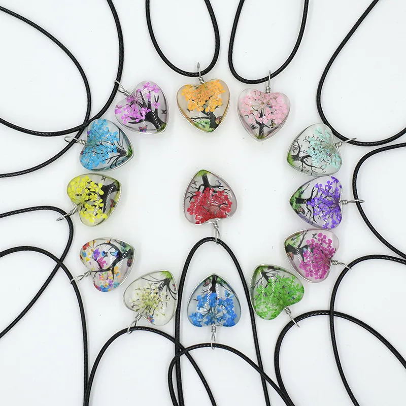 

Foreign trade hot sale love lace flower small tree fashion necklace real flower jewelry inherits the beauty of nature