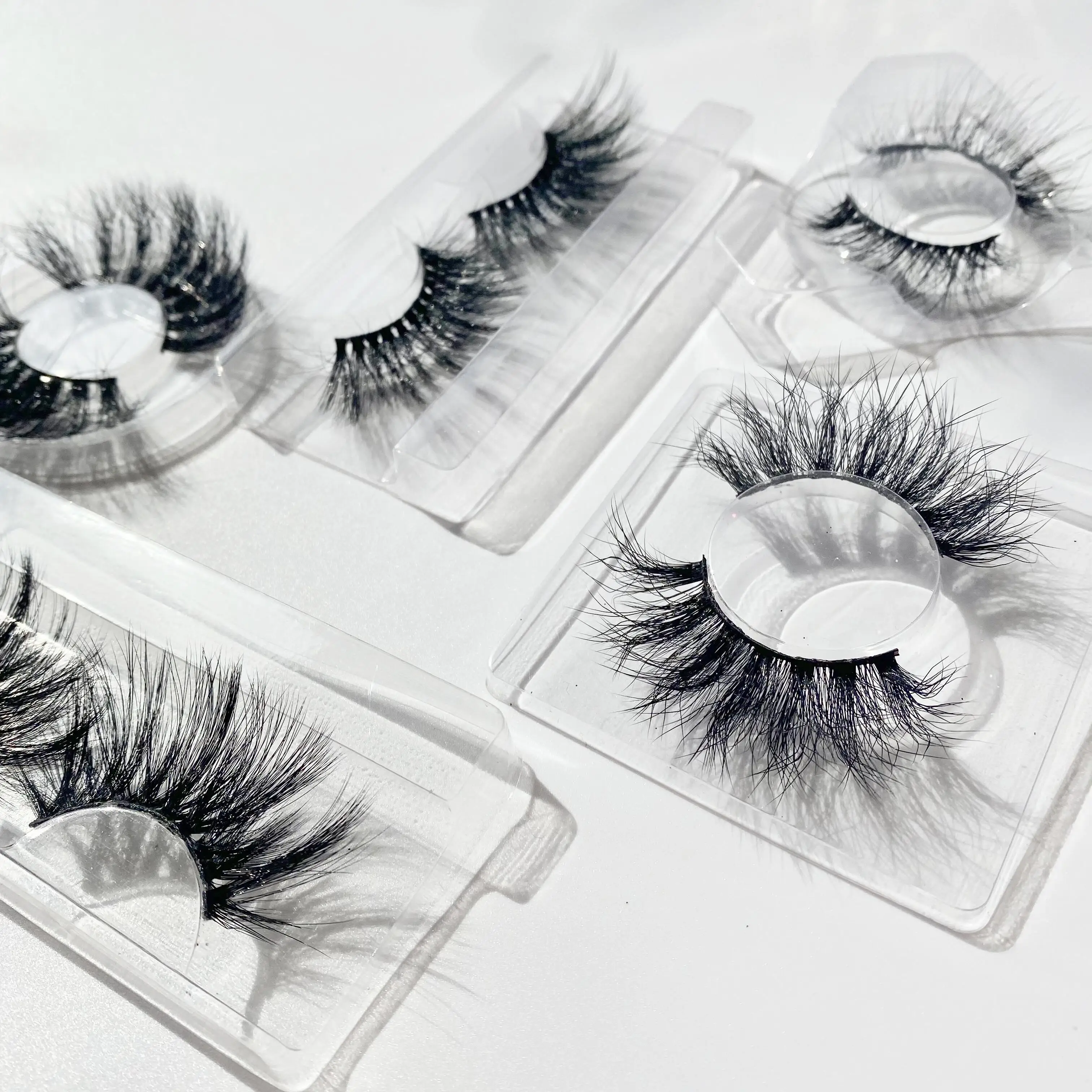 

Wholesale 25mm Lashes 3D 6D Mink Lashes Vendors Mink Lashses with Eyelash Vendor Customized Boxes