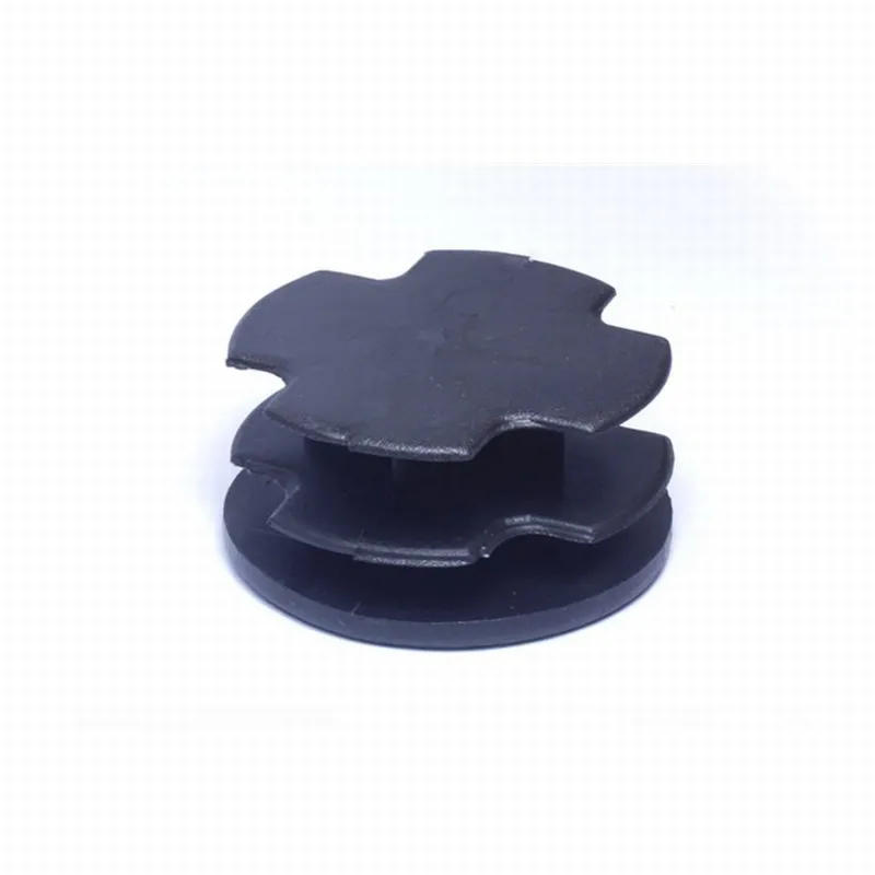 

Factory Stock Hot Sale Black PP Adjustable Size Blade Plastic Core Plug Plastic Pipe End Caps