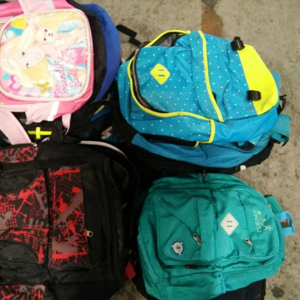 

2021 Korea second hand school bags used hand bags in bales, Mixed color
