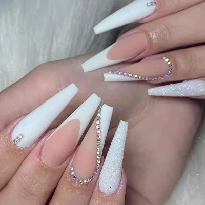 

Q Artificial Fingernails Faux Nails Press Private Label Luxury Long Press On Nails in Gift Box, Colorful