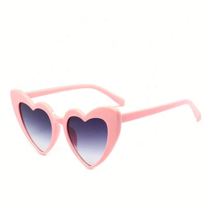 

Heart-Shaped Gradient Color Sunglasses Men's And Women's Fashion Love Eyewear Sunglasses, Colors