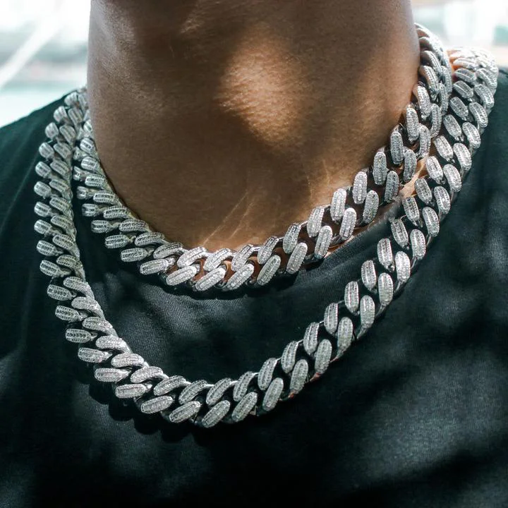 

2021 New Hip Hop Jewelry Necklace In White Gold Iced Out CZ Cubic Zirconia Cuban Link Chain  Baguette Cuban Chain Necklace