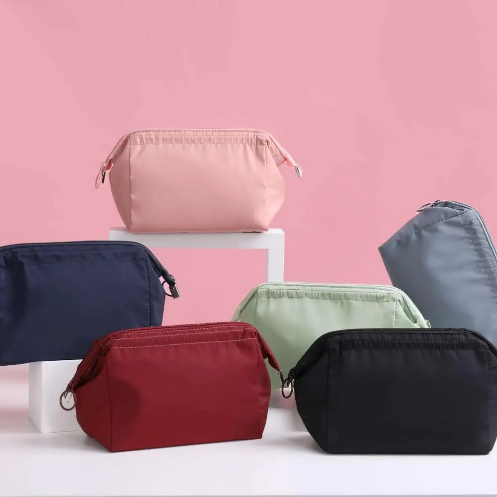 

Wholesale Portable plain color waterproof makeup bag zipper toiletry wash bag,Amazon Hot Selling Colorful Cosmetic Bag