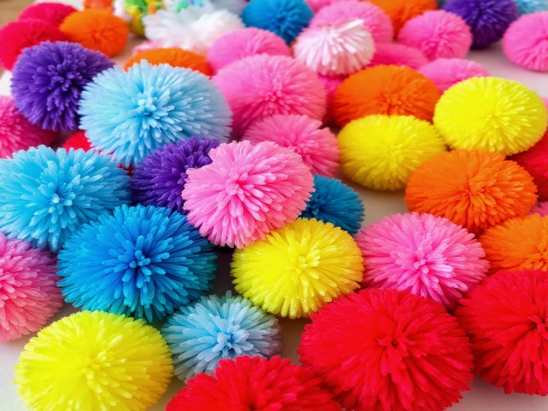 craft pom poms