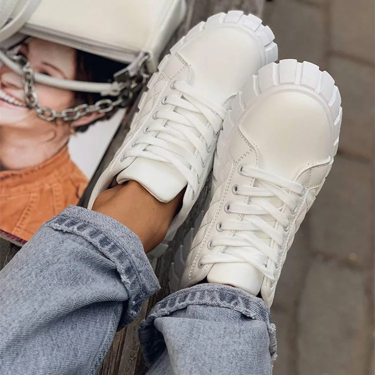 

2021 New Fall Large Size Women's Shoes Lace-up Flat Shoes Casual Sneakers, Picture