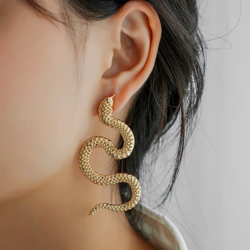 

Fashion Metal Exaggerated Snake Earrings Wholesale, Picture