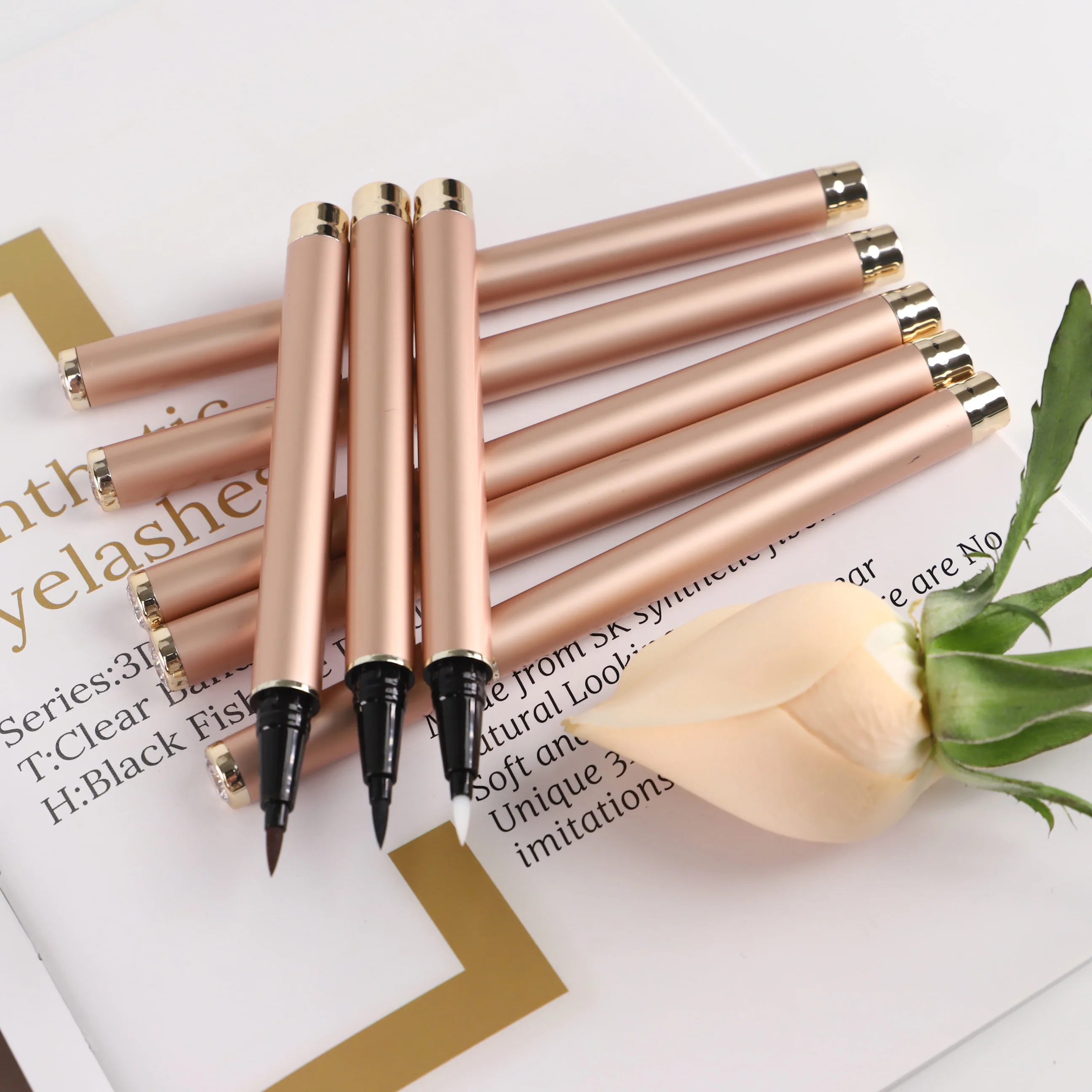 

luxury rose gold color adhesive eyeliner tube customized private label