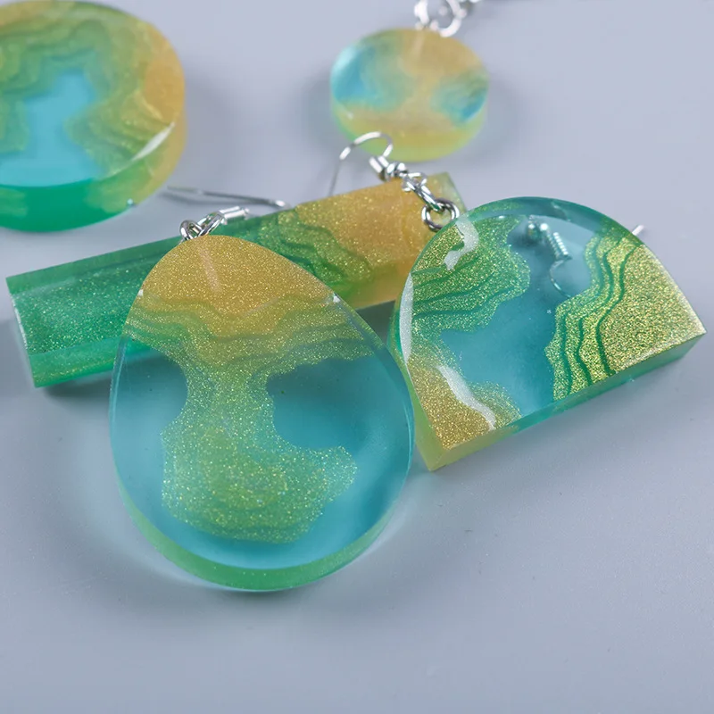 

0940 Epoxy DIY Epoxy Shiny 3 Types of Island Earrings Pendant Silicone Mold, Transparent