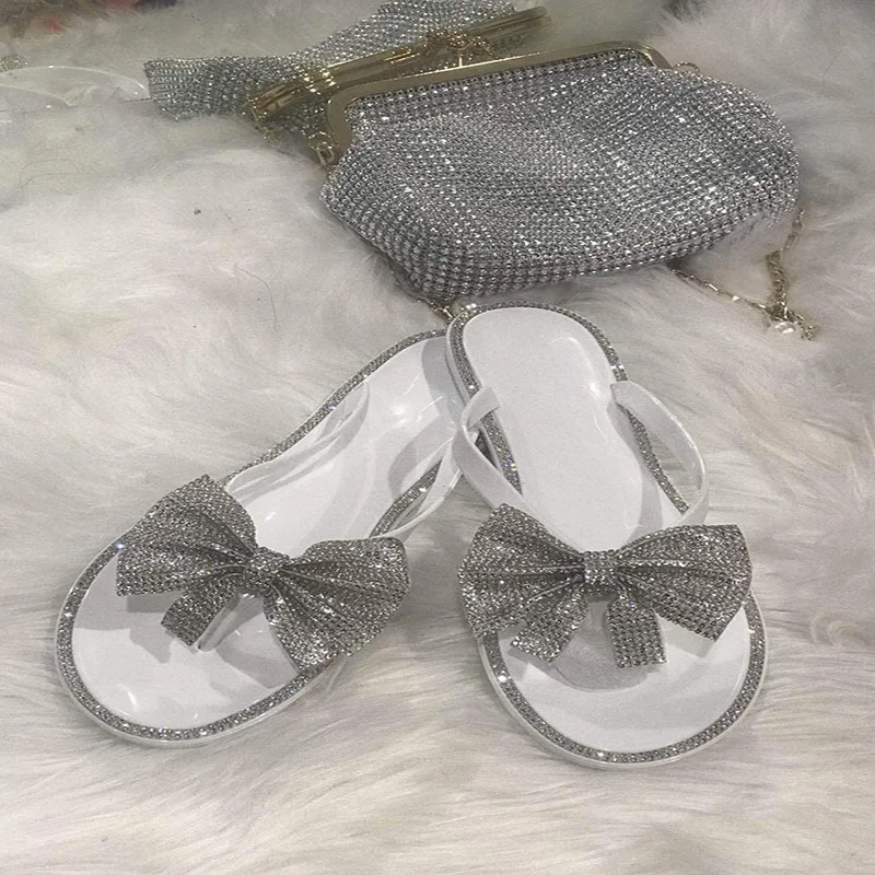 

Hot Sell Light High Quality Flip-Flops Color Diamond Designer Beach Womans Slippers
