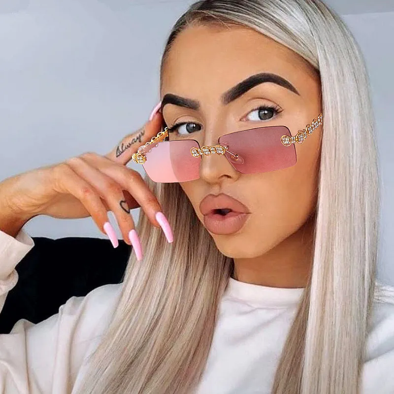 

2021 Retro Luxury Steampunk Sun Glasses Women Diamond Sunglasses Rimless Square Rhinestone Sunglasses