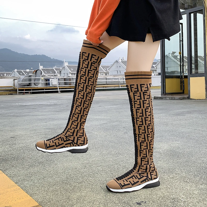 

Hot sale fashion comfortable women long boots with big size