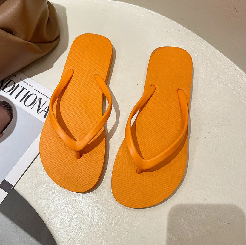

Cheap wholesale customized beach rubber oem flip flops, Pineapple/dot/strawberry