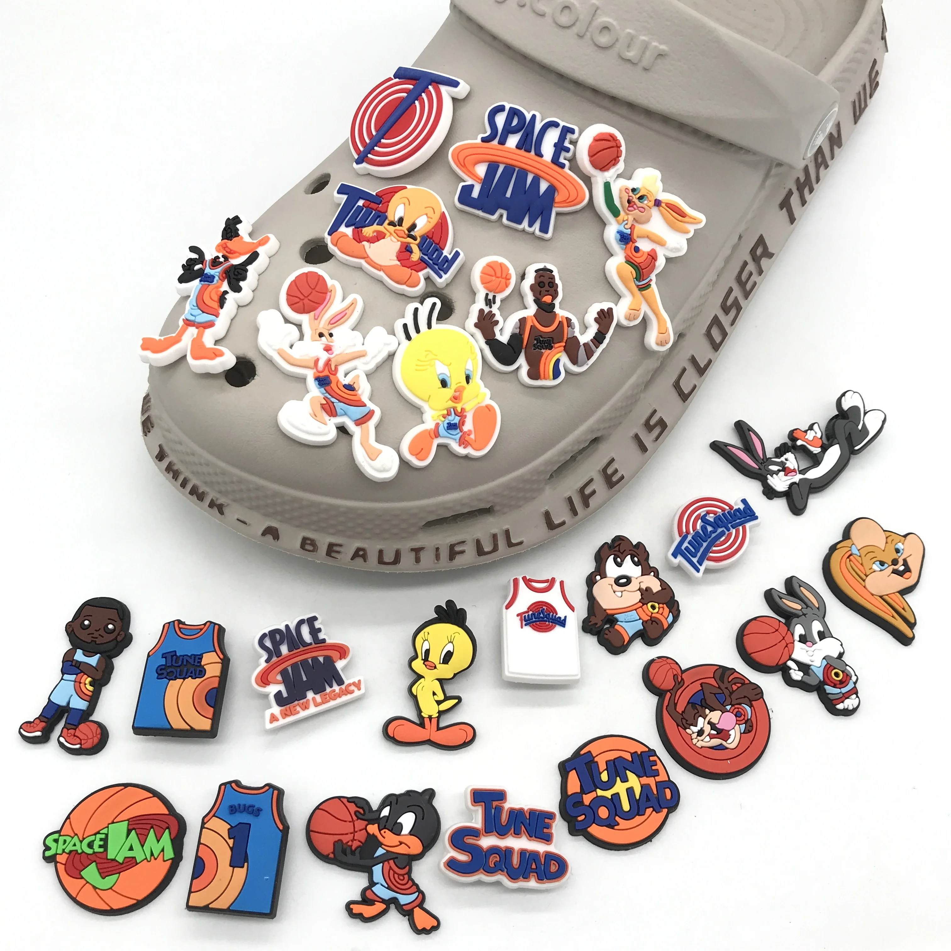 

Space Jam Bugs Bunny Toffee Duck three pigs basketball player cartoon animation sports boy party gift croc shoes charms, Picture