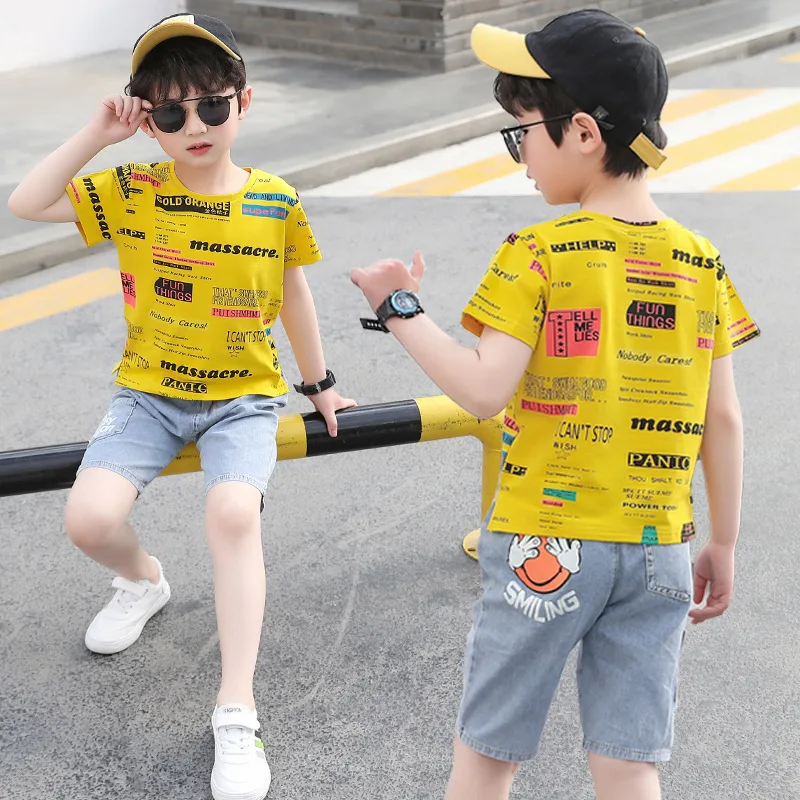 

New style summer boys fashion cartoon printing short sleeve T shirt and shorts 2 pieces clothing set for kids, Picture shows