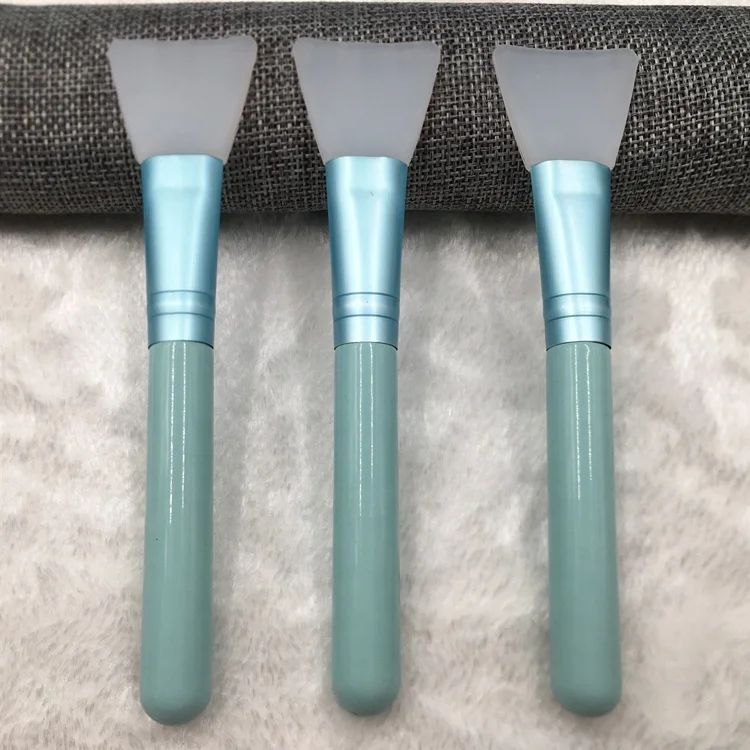 

2021 Private Label Silicon Mask Brush Professional Small Cute Blue Wood Handle Mixing Mud Applicator