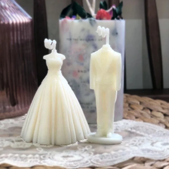 

Z190 Bride and groom candle mold large wedding silicone mold aromatherapy gypsum mold, Random