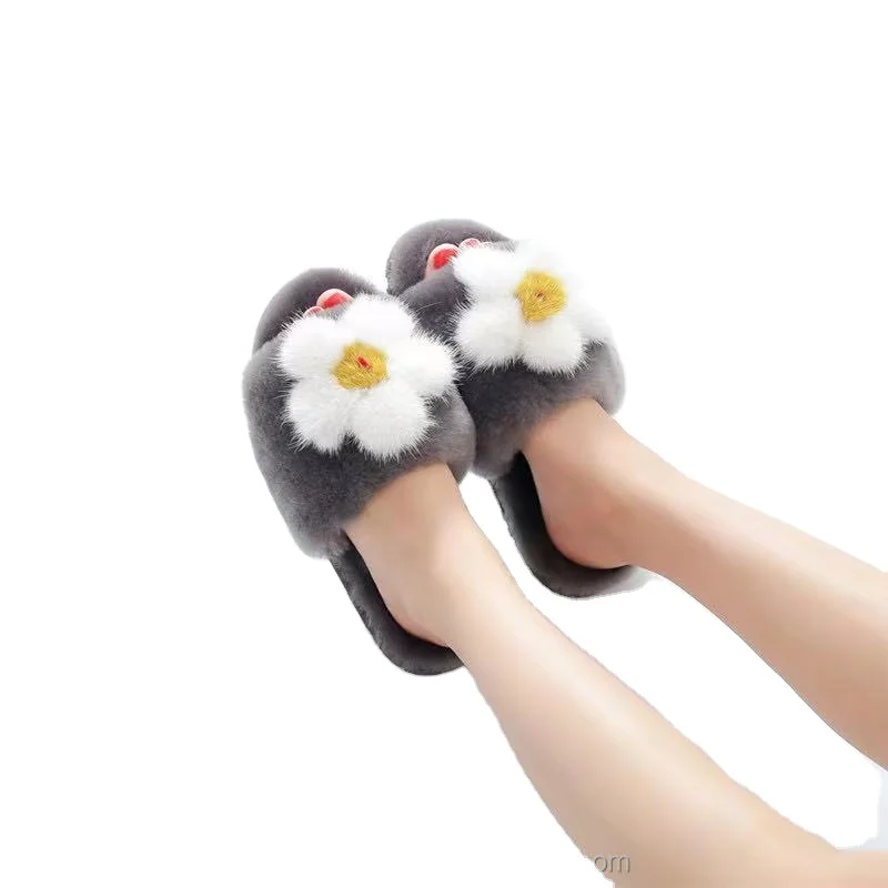 

Wholesale popular and new mink slippers for women and children, Multi color