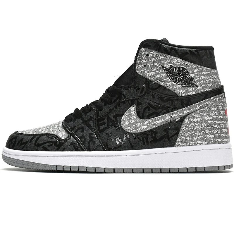 

Air Jordan 1 Basketball Shoes 1s Black and Red Toe for Men Women High Sport Sneakers Nike Basketball Style Shoes
