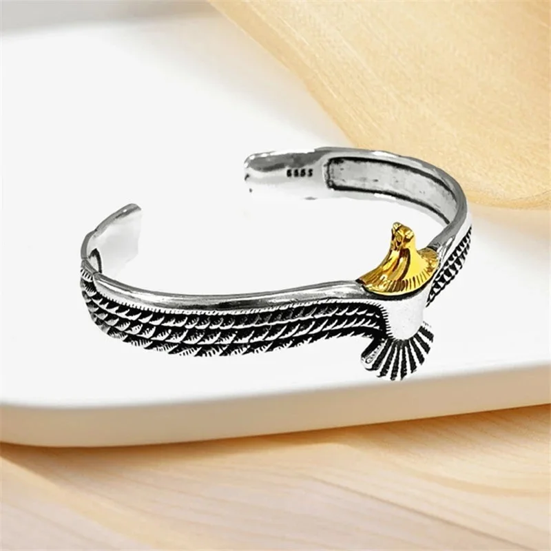 

Powerful Eagle Men's Fashion Jewelry Retro Bracelet Eagle Head Flying Eagle Wing Open Bracelet