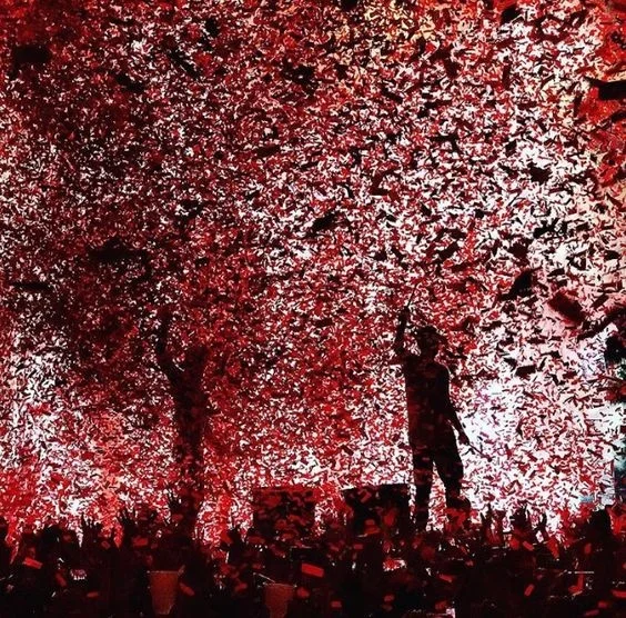 confetti cannon