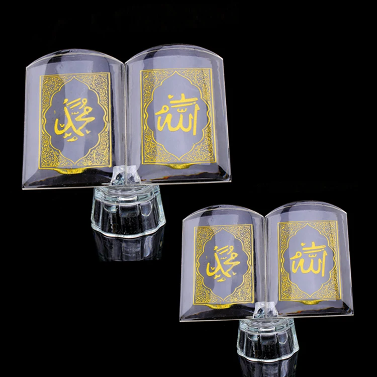 

2022 New wholesale Muslim Arab religious decor gift holy laser engraved islam mini glass crystal quran book with led light base