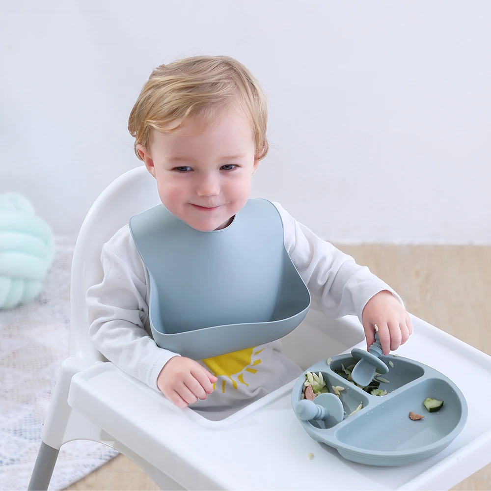 

Easy Clean Custom Print Silicone Baby Feeding Bibs
