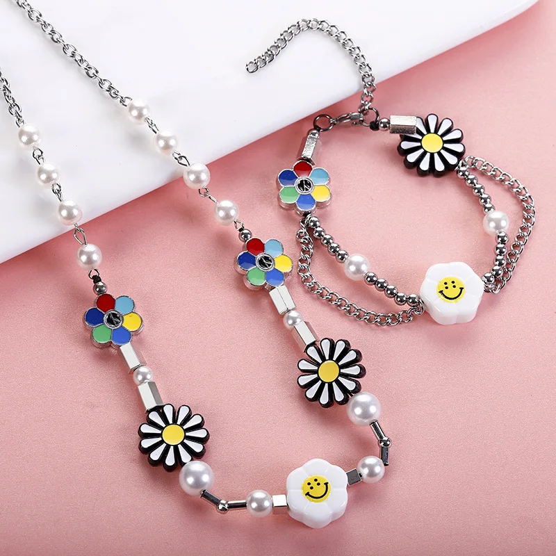 

statement daisy anti war smiley sun flower pearl necklace new design