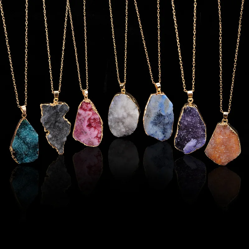 

Popular Irregular Natural Stone Pendants Necklace Colored UnPolished Stone Agate Charm Chain Necklace, Picture shows