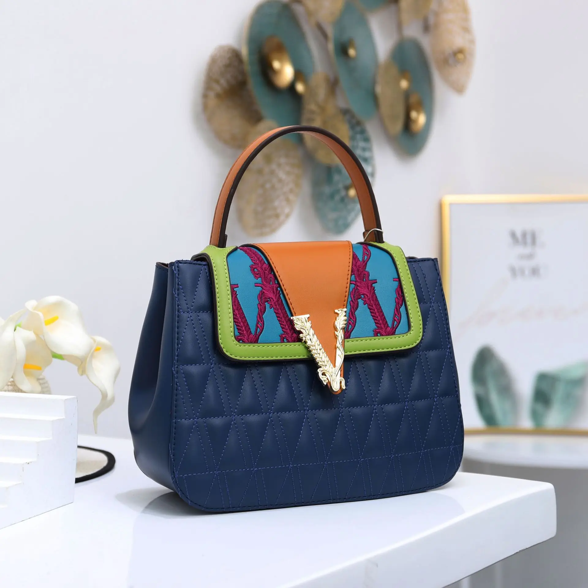 

Popular Low Price Bulk Wholesale 90% Clean New, Fashion Used Bags Branded Ladies luxury used bags, Mixed color