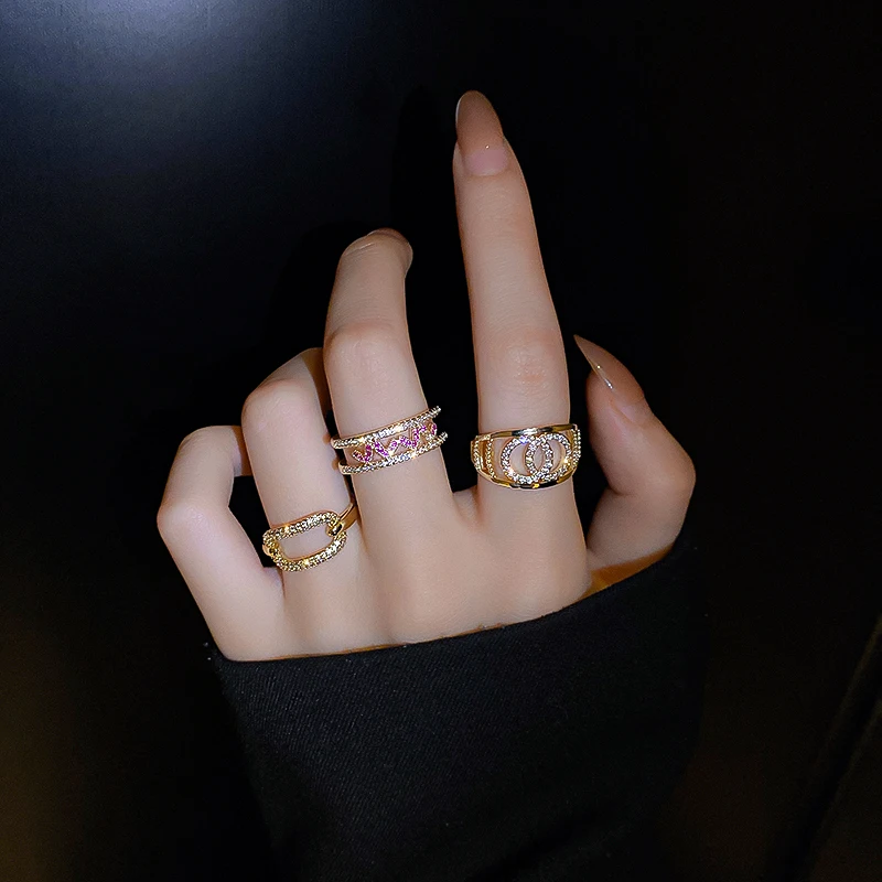 

fashion trendy women wave pink crystal ring